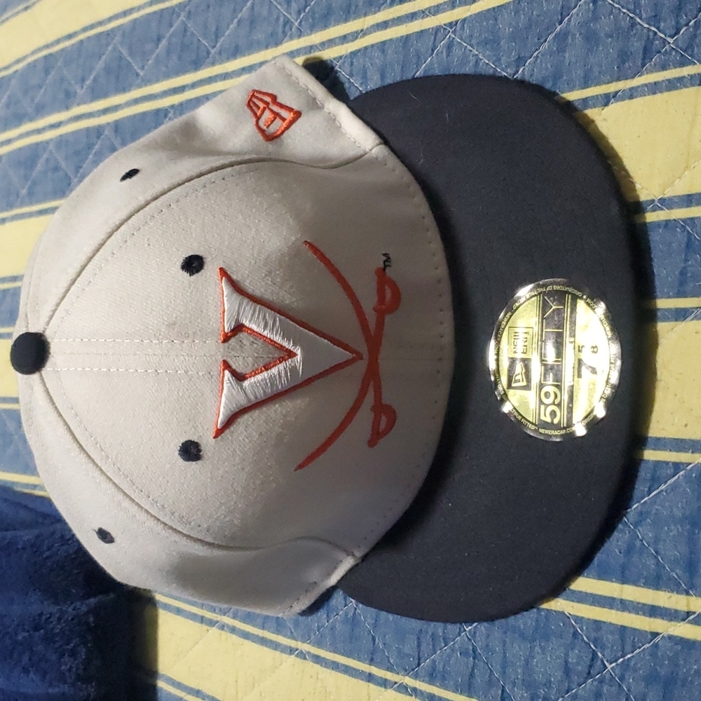 UVA New Era 59Fifty Fitted Low Profile Flat brim Hat